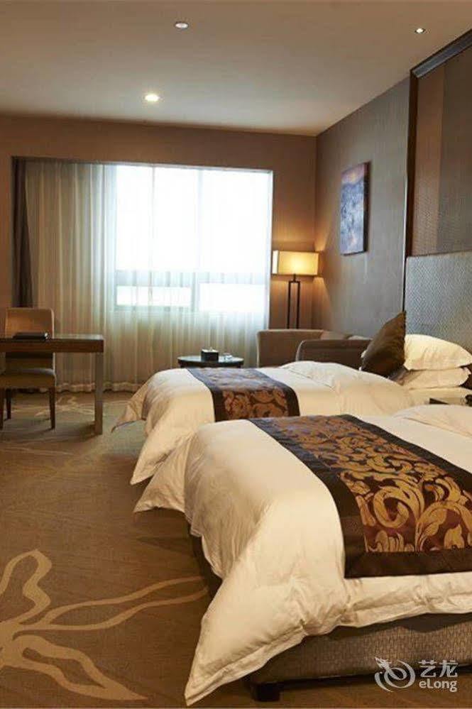 Ehrenburg Hotel Foshan Zewnętrze zdjęcie