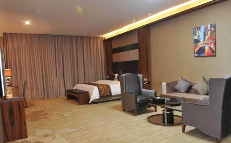 Ehrenburg Hotel Foshan Zewnętrze zdjęcie